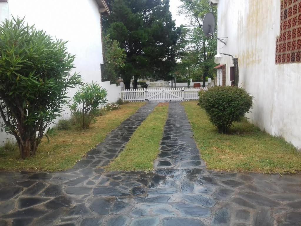 Duplex Cerca Del Mar En Las Toninas Exterior photo